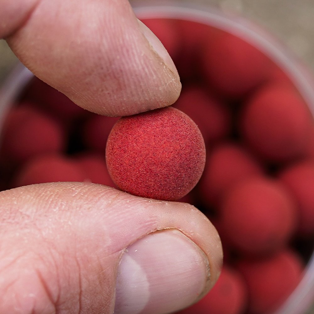 King Crab Hi Vis Pop Ups - Carp Fishing Bait